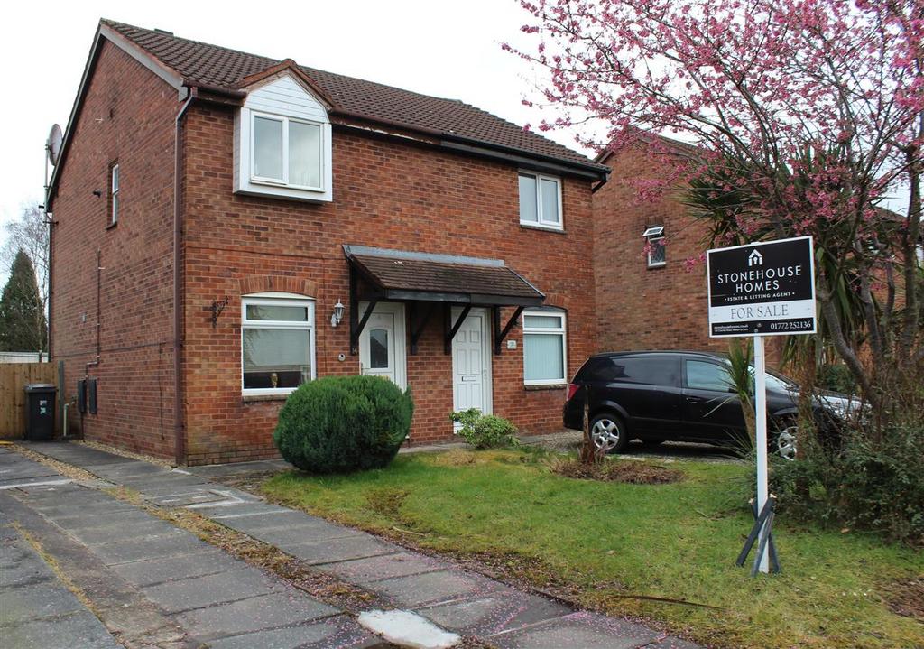 Longbrook Avenue, Bamber Bridge, Preston 2 bed semidetached house for