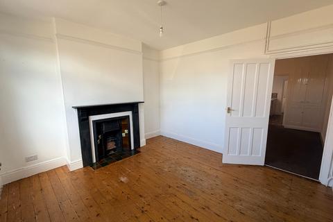 3 bedroom terraced house to rent, Amington Road, Amington, B77