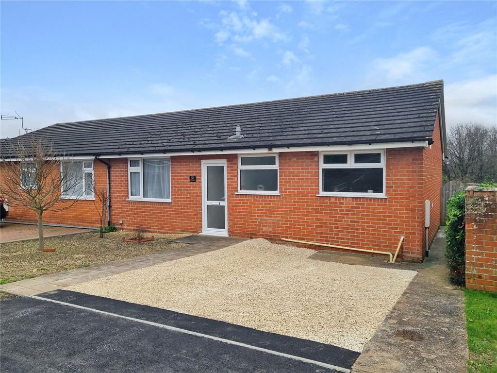 Glynswood, Somerset TA20 2 bed bungalow for sale £245,000