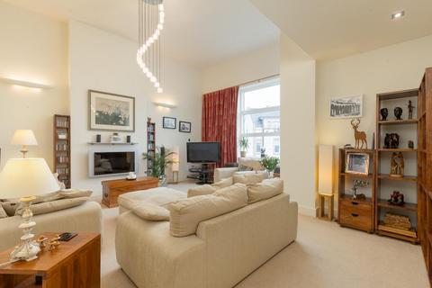 5 bedroom terraced house for sale, Brighouse Park Cross, Cramond