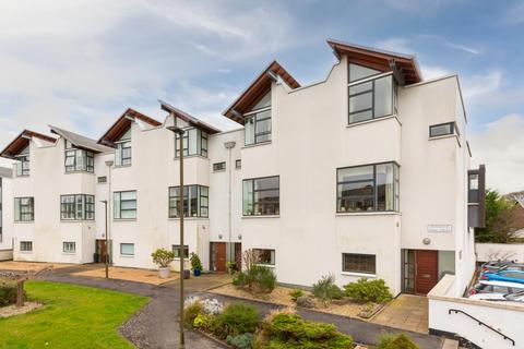 5 bedroom terraced house for sale, Brighouse Park Cross, Cramond