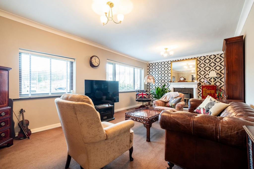 Forest Drive, Lytham St. Annes, FY8 4 bed detached house for sale £