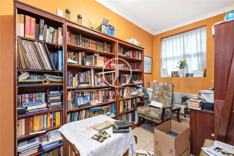 Flat 2, 66 Regents Park Road, London, N3 3JH