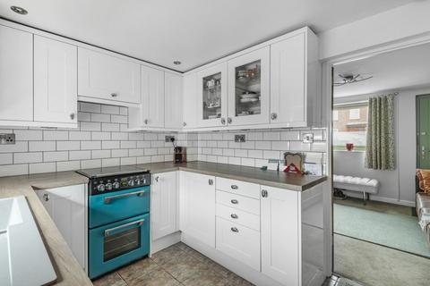 2 bedroom cottage to rent, High Street, Clapham, Bedford