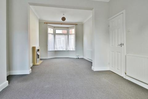 2 bedroom end of terrace house for sale, Ermiston Villas, Rosmead Street, Hull, HU9 2TT