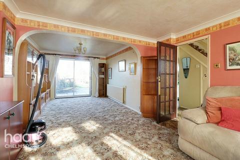 3 bedroom semi-detached house for sale - Gloucester Avenue, Chelmsford