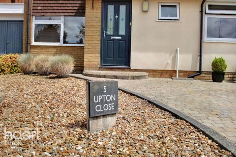 5 bedroom detached house for sale, Upton Close, Luton