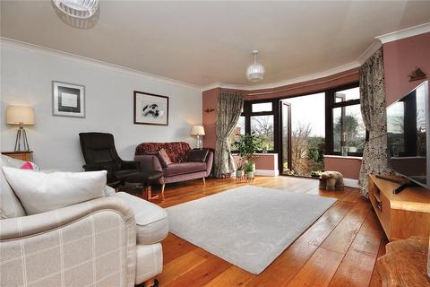 3 bedroom semi-detached house for sale - Bourne Hill, Wherstead, Ipswich, Suffolk, IP2