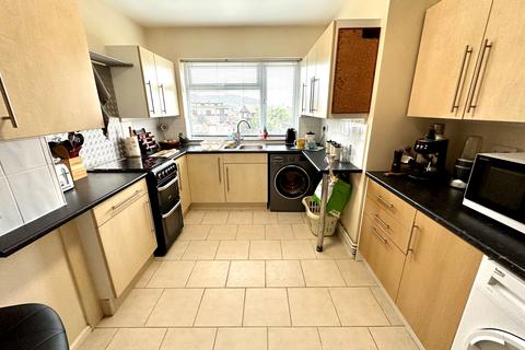 2 bedroom apartment for sale, Callins Close, Minehead TA24