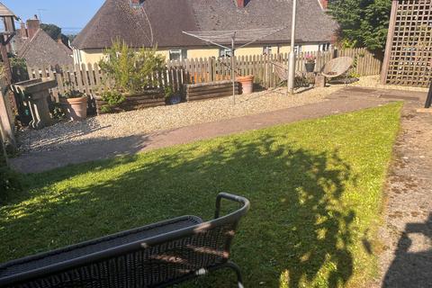 2 Callins Close, Minehead, TA24 6ER