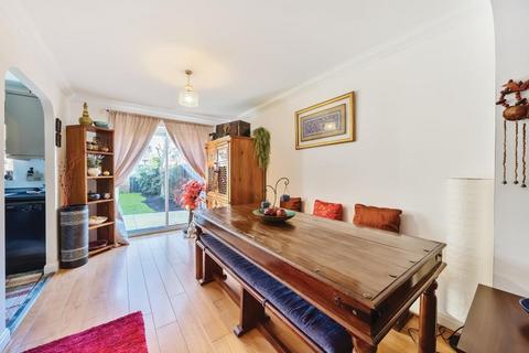 3 bedroom semi-detached house for sale, Knaphill,  Surrey,  GU21