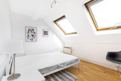 2 bedroom apartment for sale, St Helens Gardens W10