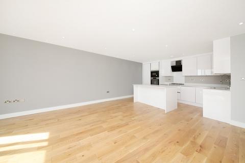 3 bedroom apartment to rent - Greenwich High Road, Greenwich, London, SE10