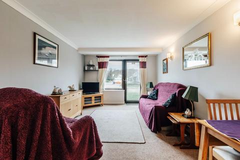 1 bedroom flat for sale - Bushfield, Orton Goldhay, Peterborough PE2