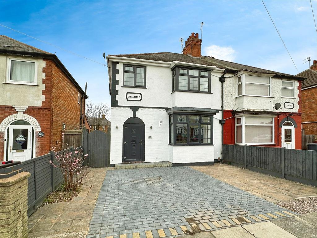 Meredith Road, Rowley Fields 3 bed semidetached house for sale £335,000