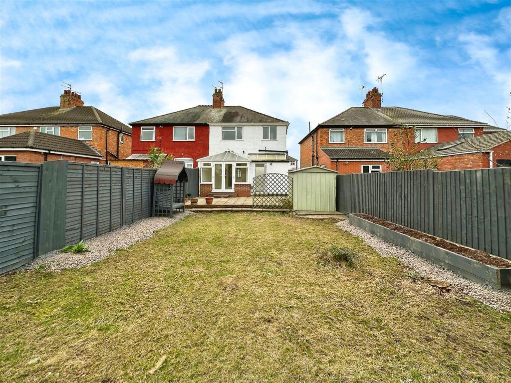 Meredith Road, Rowley Fields 3 bed semidetached house for sale £320,000
