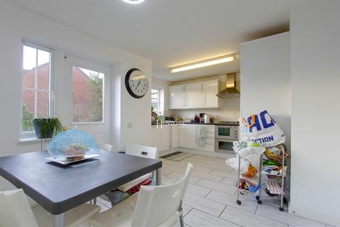 1 Capel Edeyrn, Pontprennau, Cardiff, CF23 8XJ