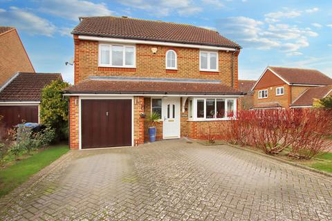 4 bedroom detached house for sale, Round Grove, Shirley