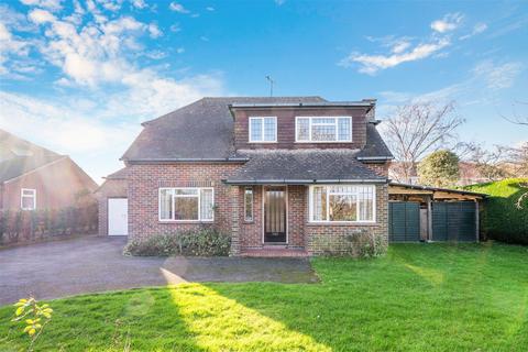 3 bedroom detached house for sale, Station Road, Lingfield RH7