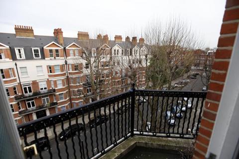 2 bedroom flat for sale, Wymering Mansions, London, W9