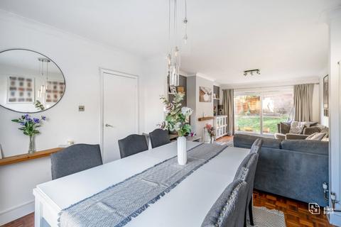 4 bedroom terraced house for sale, Boundary Way, Addington Village, Croydon, Surrey, CR0
