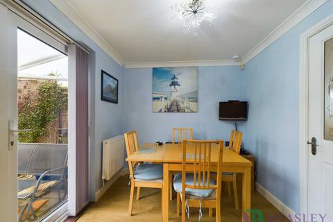 3 bedroom semi-detached house for sale, Elm Grove, Milton Keynes MK17