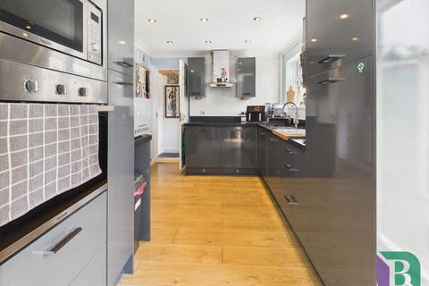 3 bedroom semi-detached house for sale, Elm Grove, Milton Keynes MK17