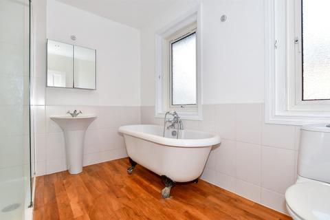 40 Albert Road, Ashford, TN24 8NU