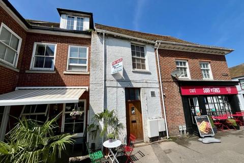 undefined, THE BROADWAY, THATCHAM RG19