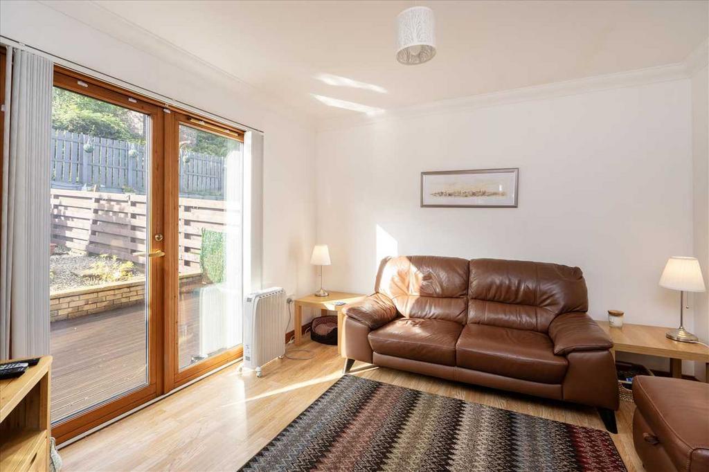 Willow Grange Redding 4 bed detached house £349,000