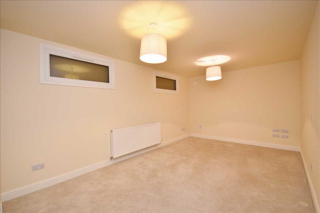 Dining Room/Games