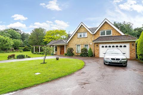 4 bedroom detached house for sale, Burwood Road, Walton-on-Thames, KT12