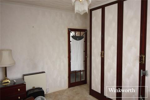 37 Wentbridge Path, Borehamwood, WD6 4ET