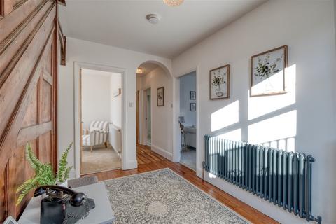 132 Birmingham Road, Redditch, B97 6EP