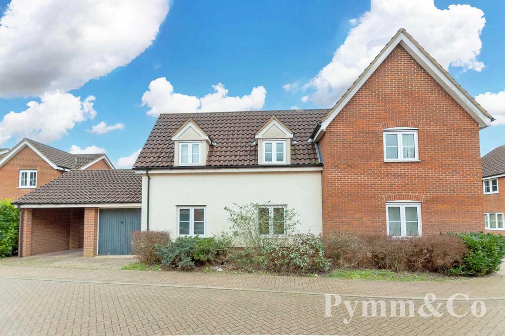 Mountbatten Drive, Norwich NR6 4 bed detached house for sale £350,000