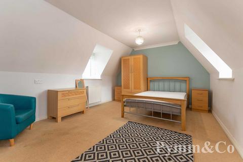 65 Mountbatten Drive, Norwich, NR6 7PP