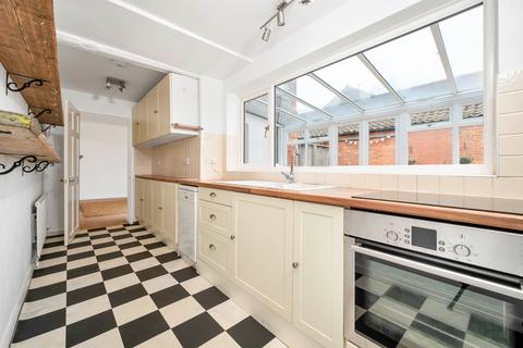 30 Burghley Street, Bourne, PE10 9NS