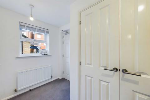 18 Jay Close, Hemel Hempstead, HP3 0GJ