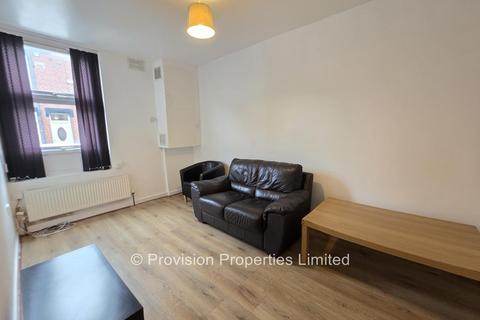 1 bedroom flat to rent, Harold Walk, Hyde Park LS6