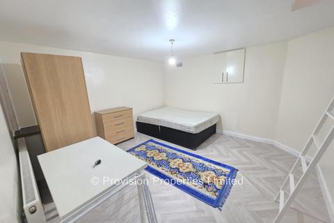 1 bedroom flat to rent, Harold Walk, Hyde Park LS6