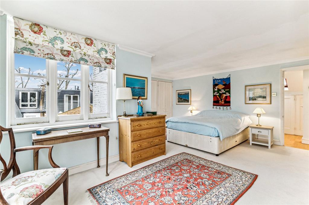 Principal Bedroom