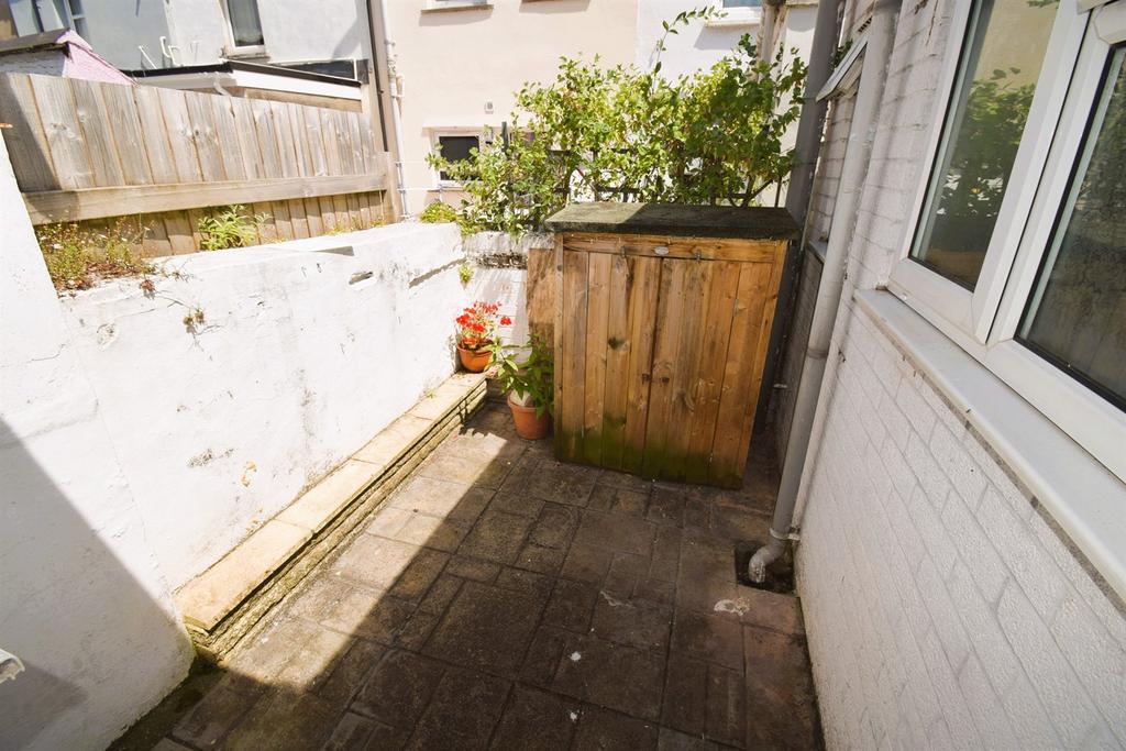 Rear Courtyard