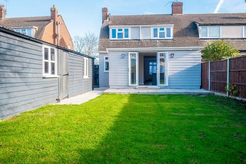 3 bedroom semi-detached house for sale, Ashingdon Road, Rochford SS4