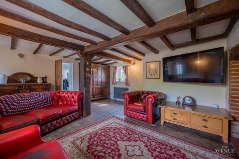 3 bedroom cottage for sale, Wood Lane, Yoxall, DE13