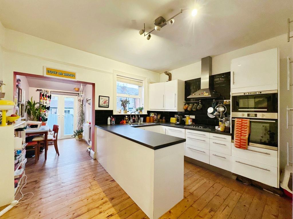 Kitchen / Diner