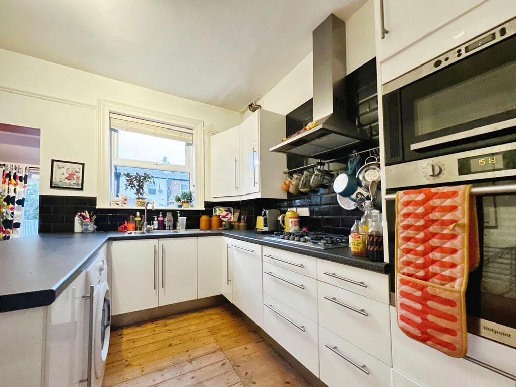 Kitchen / Diner
