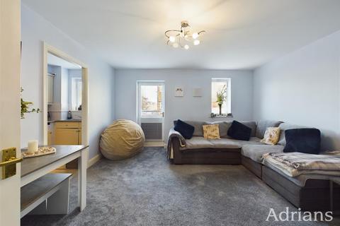 2 bedroom flat for sale, Rookes Crescent, Chelmsford