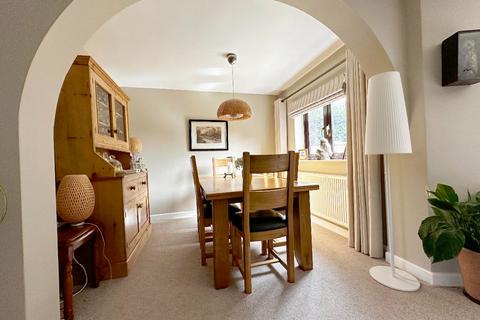 4 bedroom bungalow for sale, Charlecote Road, Wellesbourne, Warwick