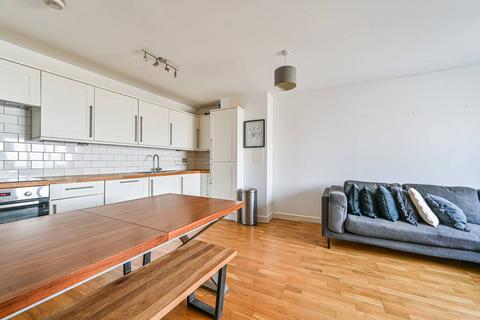 2 bedroom flat to rent, Upper Tulse Hill, Brixton Hill, London, SW2
