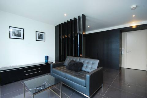 Studio to rent, Pan Peninsula, Canary Wharf, London, E14